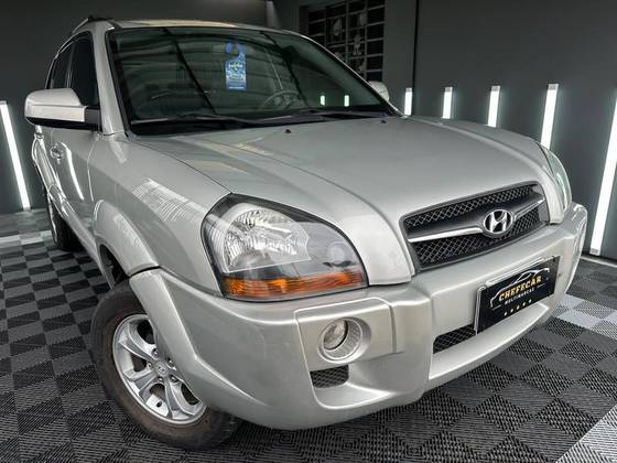 HYUNDAI TUCSON 2.0 MPFI GLS 16V 143CV 2WD FLEX 4P AUTOMÁTICO HYUNDAI TUCSON 2.0 MPFI GLS 16V 143CV 2WD FLEX 4P AUTOMÁTICO